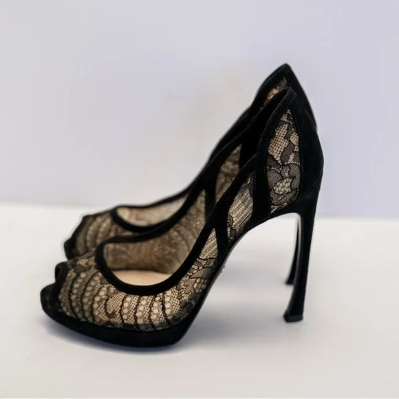 CHRISTIAN DIOR Lace & Suede Pump - Picture 1 of 10